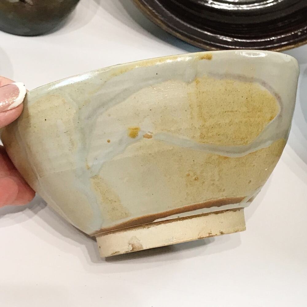 Vintage Signed Studio Art Pottery Tea Noodle Bowl Pastel Drip Glaze Footed Dish - Picture 10 of 15
